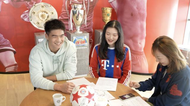 虎扑体育-刘邵子洋：以诺伊尔为榜样，一步一脚印向前进！