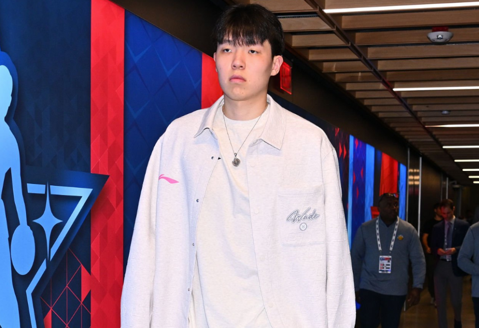 NBA论坛-开拓者官宣下放杨瀚森！与扬布拉德签下双向合同 将裁掉库克